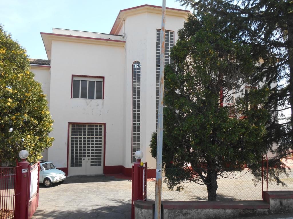 Al Villino Sunshine In Villa Con Piscina Ed Idromassaggio SantʼAlfio Exterior foto